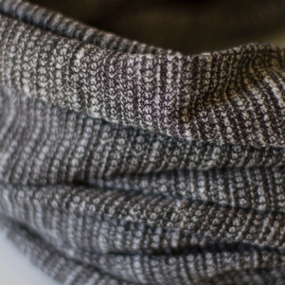 Lululemon Vinyasa Scarf
Coco Pique Black White - Picture 8 of 11